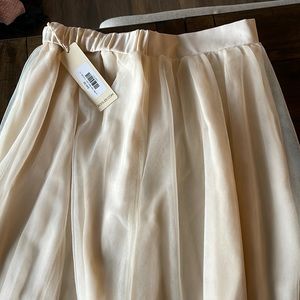 Roolee tulle maxi skirt / cornsilk / size small